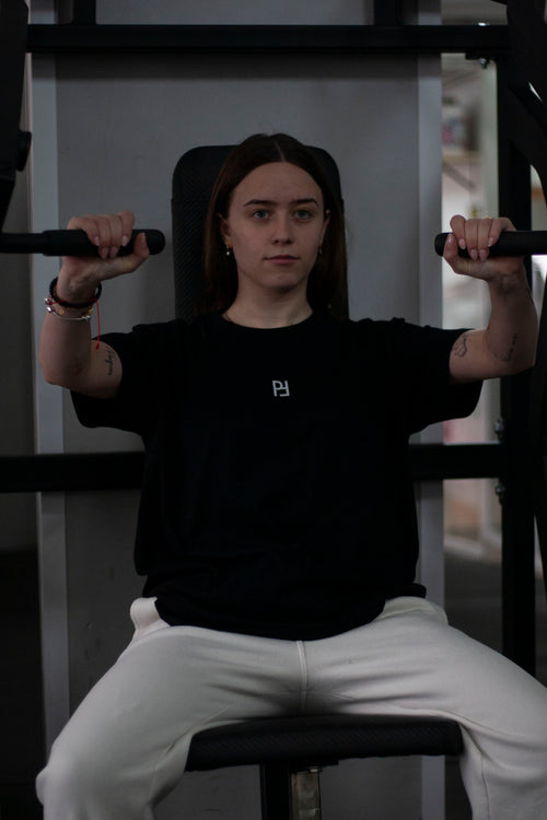 CAFFEINE ADDICT - Slim Fit Tee Black