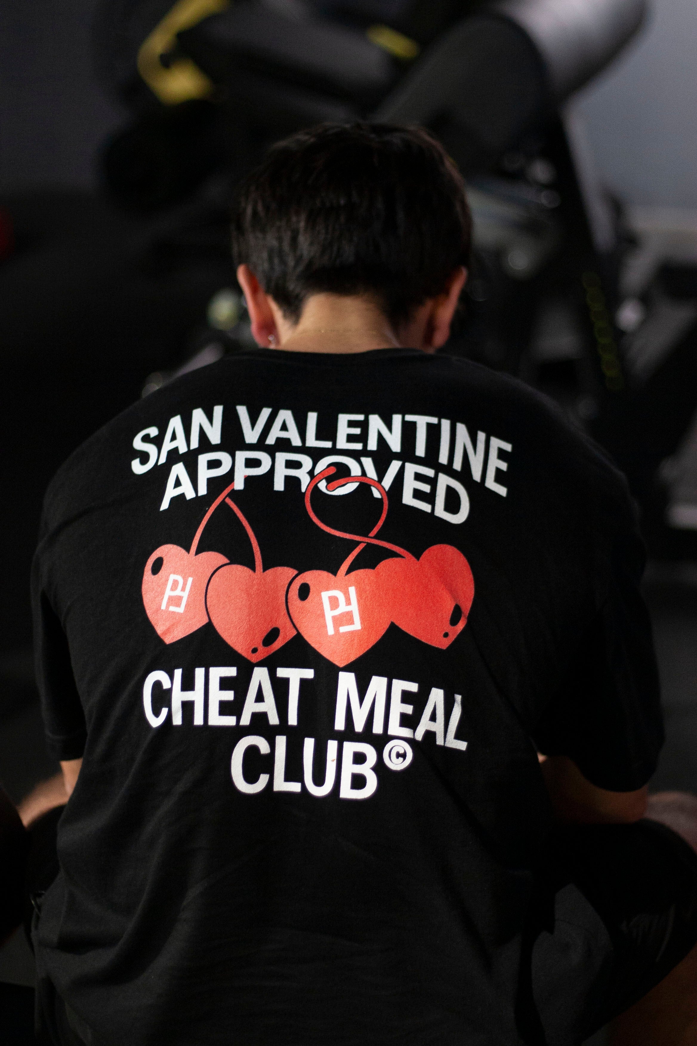 CHEAT MEAL CLUB OVERSIZE T-SHIRT BLACK